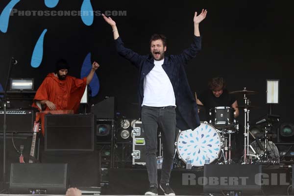 KASABIAN - 2018-07-21 - PARIS - Hippodrome de Longchamp - Main Stage 1 - 